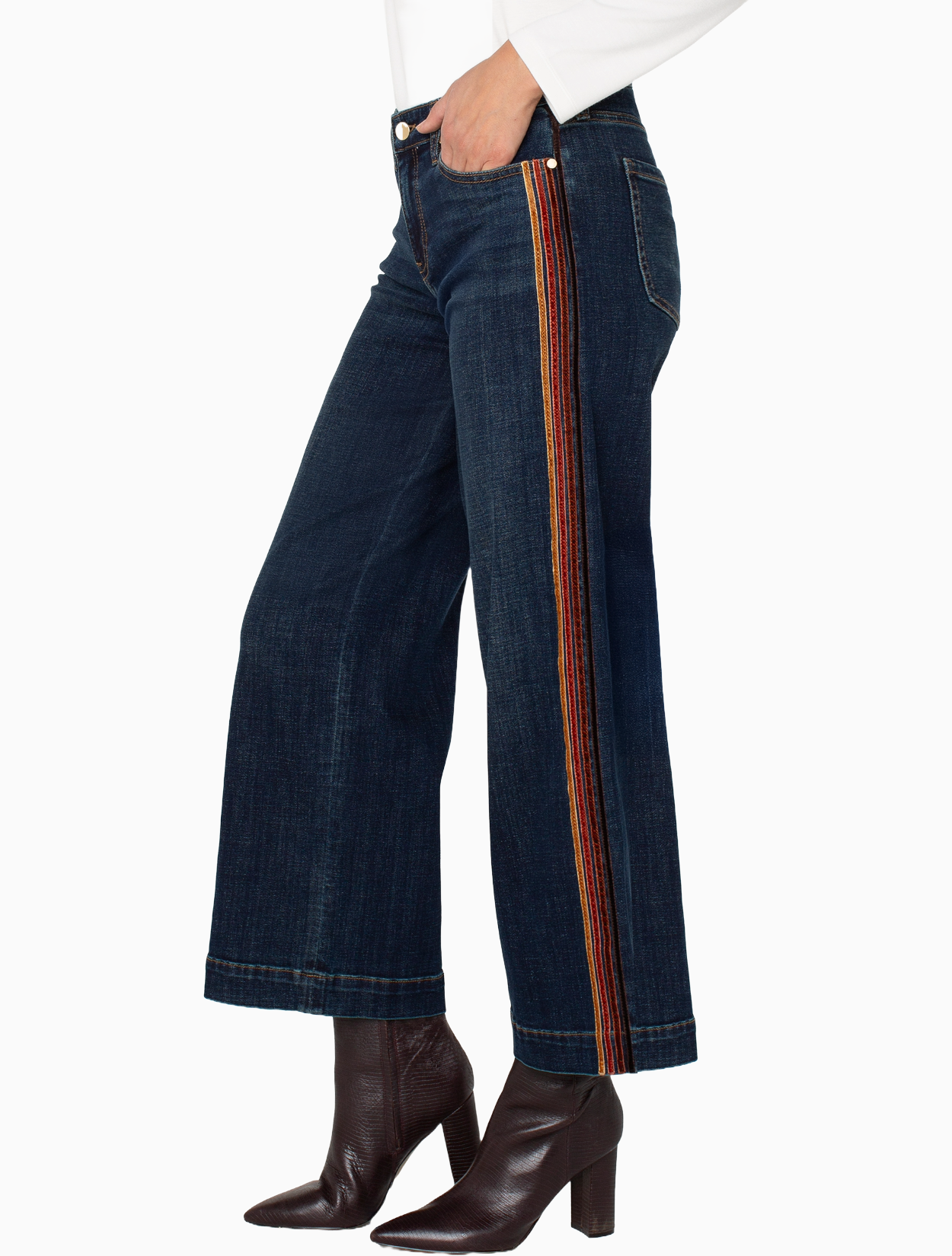 LP Velvet Trim Eastmoor Stride Jean F25