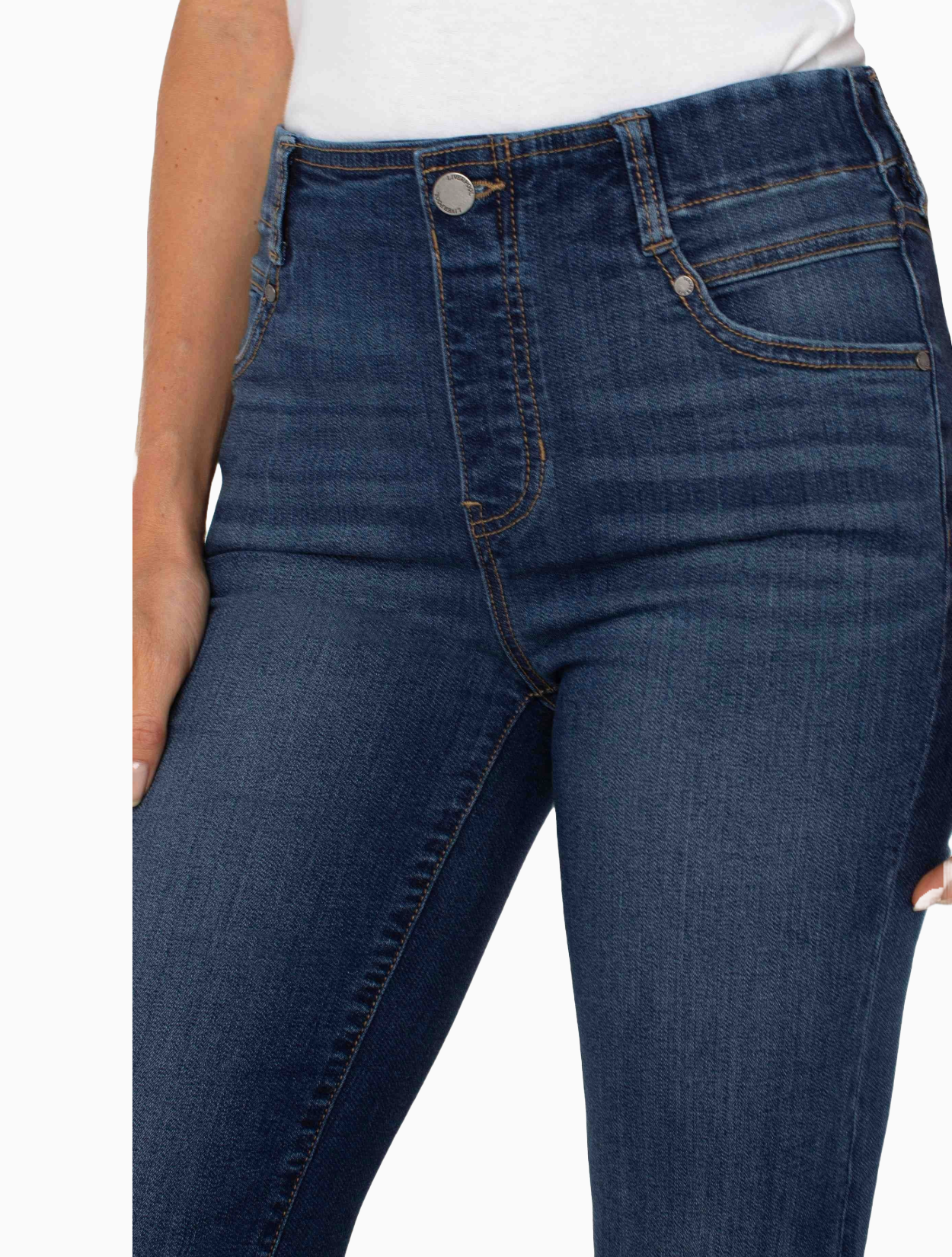 Gia Glider Bonelli Crop Flare Jean